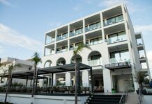 Colosseum Hotel në Ksamil kërkon Hostes për Restaurant Colosseum