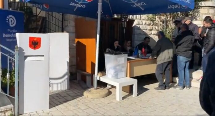 PRIMARET Demokaratët do votojnë më 1 Mars për të zgjedhur kandidatët për deputetë