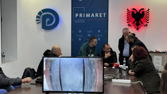 Primaret: Në kutinë e Konispolit 20 fletë votimi më tepër se votues