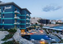 BUZË Hotel kërkon të punësojë Recepsionist/e dhe Kamarier/e BUZË Hotel kërkon Recepsionist/e, Kamarier/e dhe Punonjës për mirëmbajtje