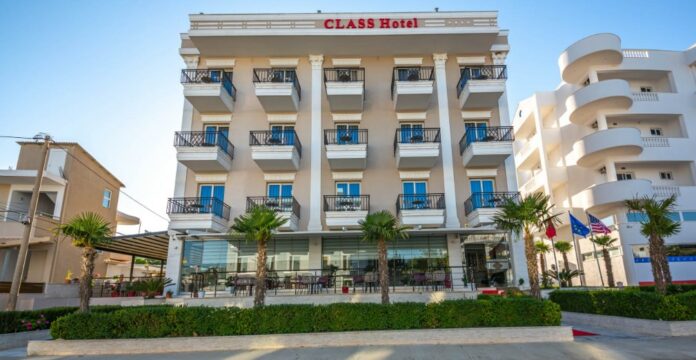 Class Hotel në Ksamil kërkon Punonjëse për pastrim