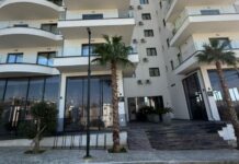 Day Lux Hotel në Sarandë kërkon Recepsionist/e Day Lux Hotel në Sarandë kërkon të punësojë staf