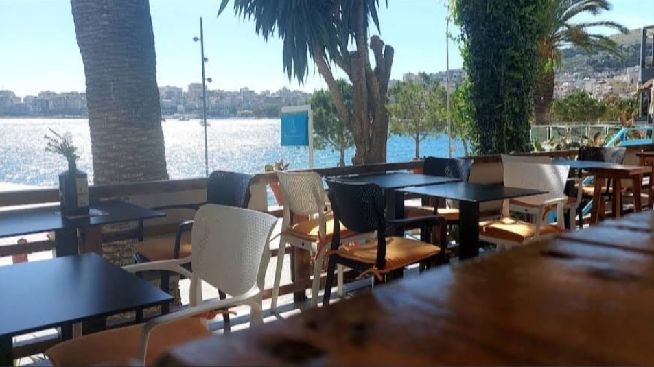 Italian Pizza & Restaurant në Sarandë kërkon Picier dhe Kamarier/e