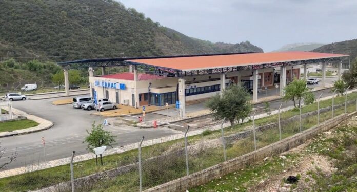 13 të arrestuar në doganën greke të Mavromatit (Qafë Botë)