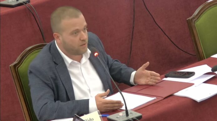 ARDIT BIDO RTSH Ardit Bido: RTSH duhet të ketë sinjal në Janjar, Vërvë e Dishat e deri në Igumenicë