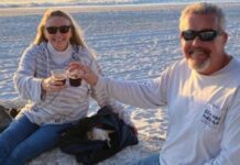 Vrau me thikë bashkëshorten, gjendet i varur në qëlinë e paraburgimit