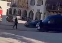 Sulm me shkopinj ndaj maturantit dhe të miturës, Policia shpall në kërkim 4 autorët – VIDEO Një akt i rëndë dhune ka ndodhur ditën e djeshme në qendër të Konispolit, ku një maturant me inicialet E.K. dhe kushërira e tij 12-vjeçare janë sulmuar brutalisht nga pesë persona të ardhur nga fshati Shëndëlli. Lajmi dhe pamjet e para u publikuan nga Konispoli Web, i cili ka siguruar edhe videon e momentit të sulmit.