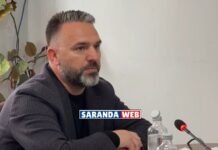 Oltion Çaçi: Rikonstruksioni i Kinoteatrit do të fillojë në 2026 me financim të bashkisë – VIDEO Oltion Çaçi: Rikonstruksioni i Kinoteatrit të Sarandës do të fillojë në 2026 me financim të bashkisë Kryetari i Bashkisë Sarandë, Oltion Çaçi, gjatë mbledhjes së Këshillit Bashkiak për miratimin e buxhetit të Bashkisë për vitin 2026, ka bërë të ditur se në vitin e ardhshëm do të nisë rikonstruksioni i plotë i Kinoteatrit të qytetit.