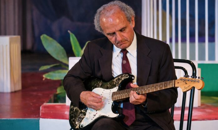 Adem Daci nderohet në Sarandë: Qendra Kulturore e Fëmijëve do të mbajë emrin e kitaristit legjendar