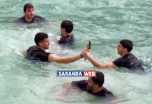 Andrea Baruta kap Kryqin e Shenjtë në Sarandë në Ditën e Ujit të Bekuar – VIDEO