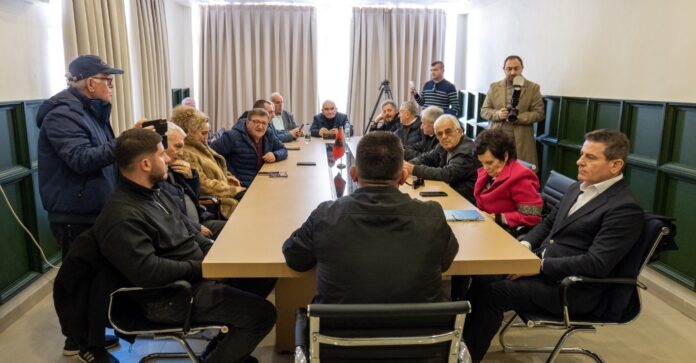 Unioni i Gazetarëve Sarandë ndan çmimet “Gazetar i Vitit 2025”: Media si mision, jo privilegj Unioni i Gazetarëve Sarandë