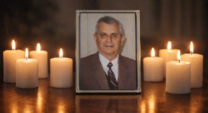 Ndahet nga jeta Mitro Zhupa, ish-drejtor i Minierës së Kripës së Gurit në Dhrovjan Është ndarë nga jeta në moshën 90 vjeç Mitro Zhupa, ish-drejtor për rreth një dekadë i Minierës së Kripës së Gurit në Dhrovjan, e vetmja minierë e këtij lloji në Shqipëri dhe një nga veprat më të rëndësishme të industrisë minerare shqiptare.