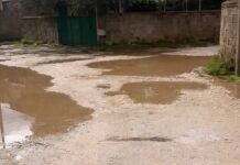 Banorët denoncojnë: Jemi braktisur totalisht nga Bashkia Finiq – VIDEO Banorët e fshatit SMT (Çlirim): “Jemi braktisur totalisht nga Bashkia Finiq”