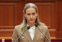 Erjona Ismaili emërohet ministre për marrëdhëniet me parlamentin Erjona Ismaili emërohet ministre për marrëdhëniet me parlamentin