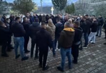 Rinia në Shalës krijon Shoqatë, në fokus e sotmja dhe e ardhmja e fshatit – VIDEO Rinia e Shalësit krijon Shoqatë, në fokus e sotmja dhe e ardhmja e fshatit