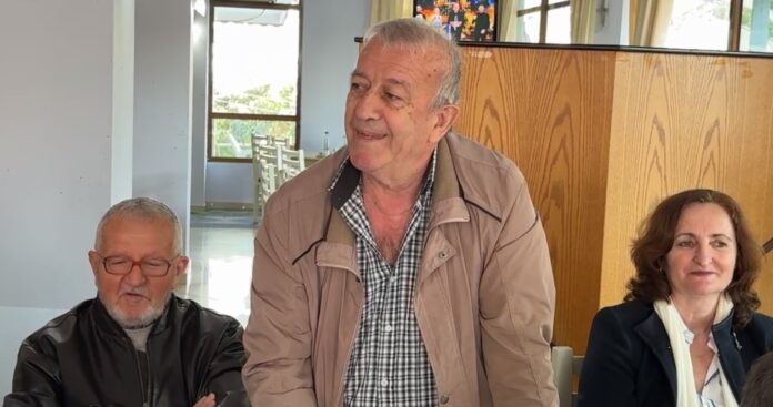 Spiro Thomari promovon romanin “Shkrirja e ajsbergut të jetës”