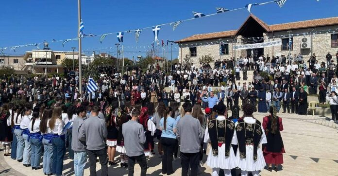 Festë në Livadhja: Minoriteti grek kremton 25 Marsin me aktivitete kulturore  Minoriteti grek feston 25 Marsin, Festën Kombëtare të Greqisë