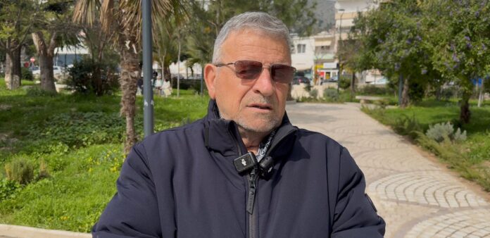 Ish-deputeti Sofokli Thoma, bir i Nivicë–Bubarit, në një intervistë për Saranda Web flet mbi çështjen e pronave në Kakome dhe deri në Sarandë. Sofokli Thoma