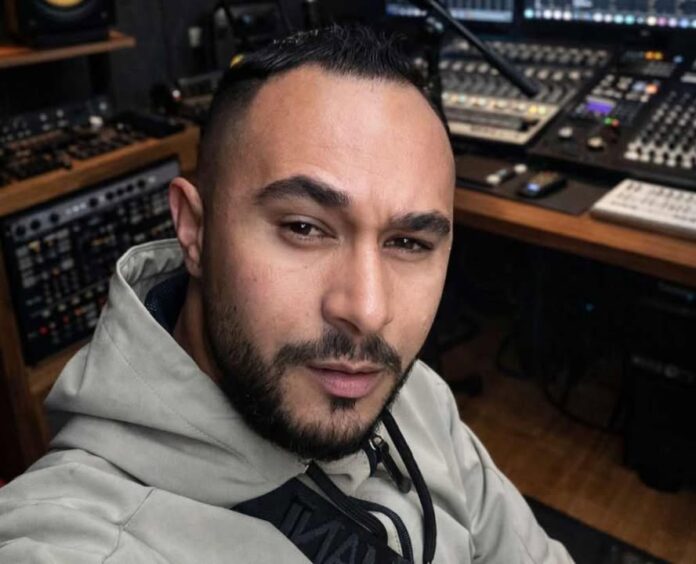 Bena G - Reperi nga Saranda që po ndërton karrierë mes Shqipërisë dhe Athinës Nga brigjet e Sarandës deri në skenën urbane të Athinë, një emër i ri po tërheq vëmendje në muzikën shqiptare hip-hop. Bena G, emri artistik i Bernaldo Muka