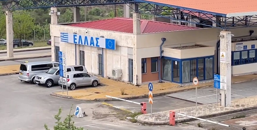 Grevë në doganat greke, nesër në mëngjes lejohet kalim vetëm me "duar në xhepa"