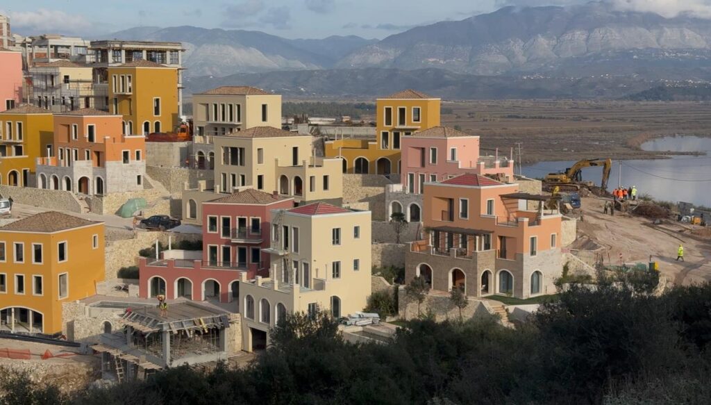 Denoncimi i PD: Të hetohet ndërtimi i resortit te Gjiri i Manastirit, u dëmtua trashëgimia kulturore