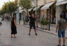 Seaview Restaurant në Sarandë kërkon staf. Nuk ofrohet akomodim