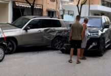 Aksident në rrugën Ismail Qemali në lagjen nr. 4 në Sarandë. Dëmtohen 5-6 automjete Aksident në rrugën Ismail Qemali sarandë