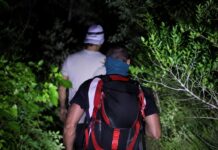 Humbën rrugën në mes të natës, dy 17-vjeçarët gjenden pas disa orësh kërkime Humbën rrugën në mes të natës, dy 17-vjeçarët gjenden pas disa orësh kërkime
