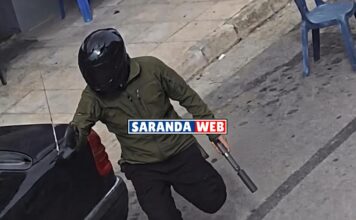 Publikohen pamje nga atentati nรซ Sarandรซ, autori pรซrdori dy pistoleta – VIDEO Publikohen pamje nga atentati nรซ Sarandรซ, dyshohet se autori pรซrdori dy pistoleta